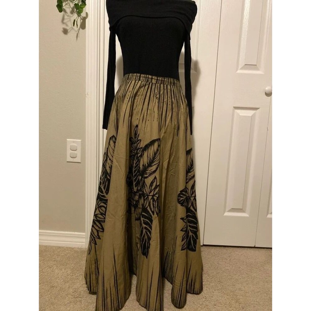 Coldwater creek  bronw maxi skirt size M  100%cotton